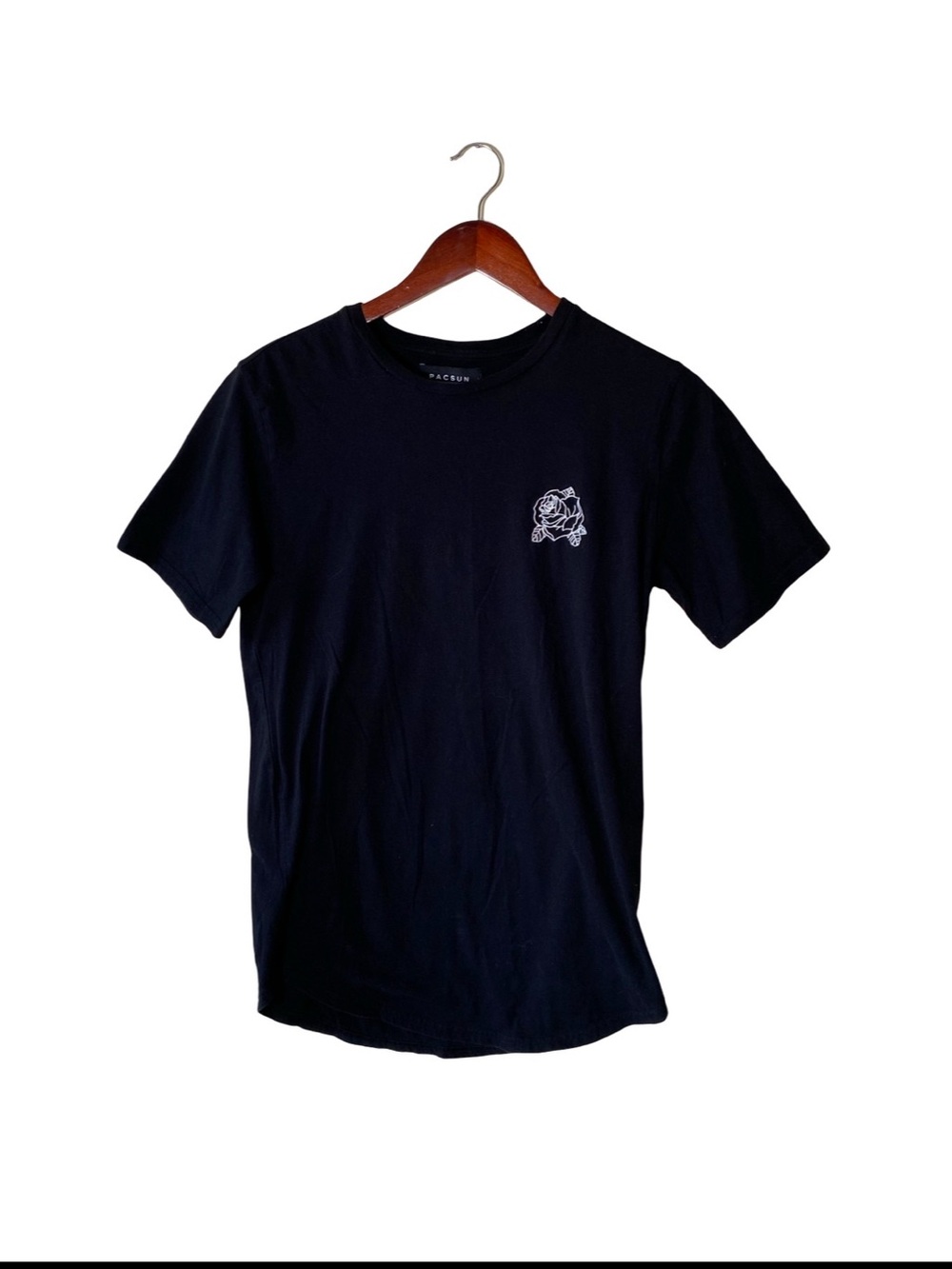 PacSun Black Short Sleeve Tee with Small White Rose Graphic